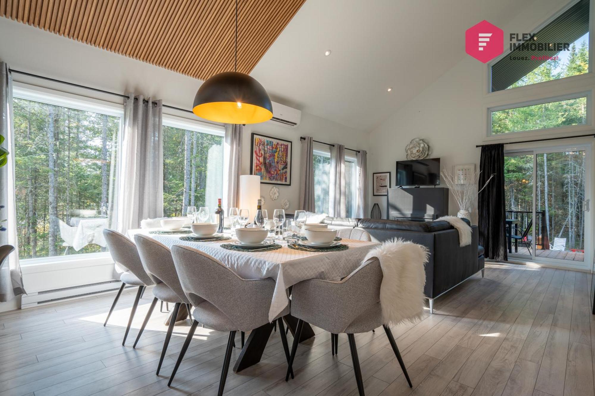 Chalet La Casa Bella - Luxury, Comfort, Pool & Private *